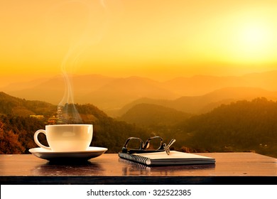 2,089,930 Morning coffee Images, Stock Photos & Vectors | Shutterstock