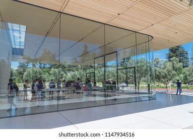 161 New Apple Campus Images, Stock Photos & Vectors | Shutterstock