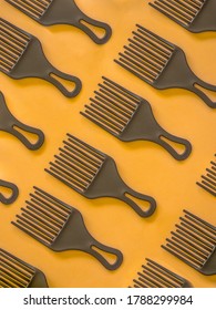 Curl comb pattern on orange background