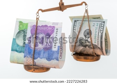 currency rates, Colombian peso vs US dollar, White background, financial concept, Banknotes on a small scale
