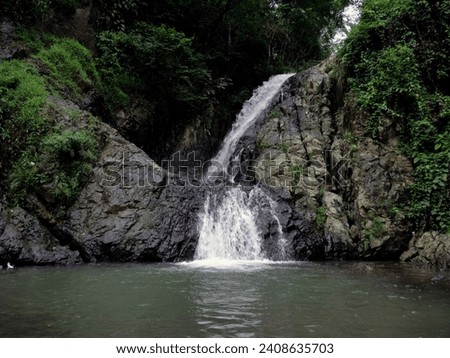 Curug Aren, Sentul Forest Club is a layered waterfall located in the Sentul Forest Club tourist area. In this area there is also the Tepi Hutan Coffee cafe, Bukit Bidadari restaurant, river, accommoda