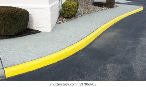 yellow curb images stock photos vectors shutterstock https www shutterstock com image photo curving yellow curb 537868705