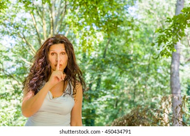 Busty mature women can Busty mature women sorry