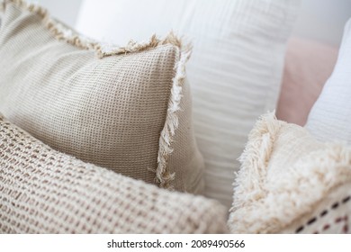 Cushion Pillows Interior Home Design, Coastal Neutral Toned Pillows and Cushions. Detail threes cushion and pillows in bedroom staging design. Home Bedroom Inspiration, coastal toned pillows