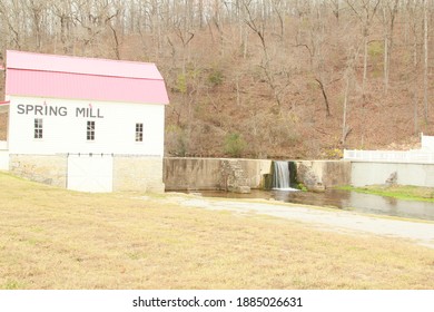 Cushman, Arkansas USA November 18 2020: An Old Mill In Rural Arkansas That Was Renovated In 2020