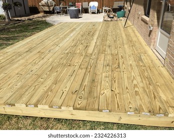 custom built single level deck
