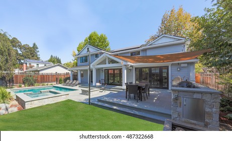 Custom Home Build, Menlo Park, California, Pool, Patio, Grass, Back Yard, Hot Tub 