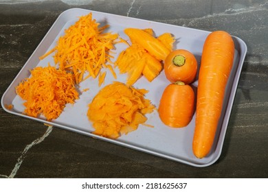 Cut Carrots In Different Ways.