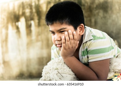 1,008 Indian Boy Crying Images, Stock Photos & Vectors | Shutterstock