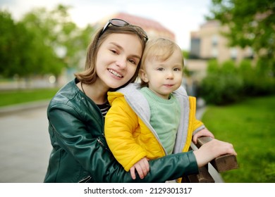 Cute Big Sister Cuddling With Her Toddler Brother. Adorable Teenage Girl Holding Baby Boy. Children With Large Age Gap. Big Age Difference Between Siblings. Big Family.