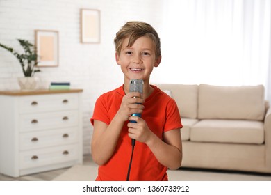 20,111 Microphone and boy Images, Stock Photos & Vectors | Shutterstock