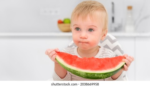 Bebe 1 Ano Fotos Imagenes Y Otros Productos Fotograficos De Stock Shutterstock