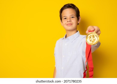 13,549 Child medal Images, Stock Photos & Vectors | Shutterstock