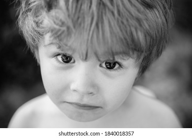 Bebe Triste Images Photos Et Images Vectorielles De Stock Shutterstock