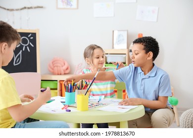 Cute Children Drawing School Stock Photo 1978813670 | Shutterstock