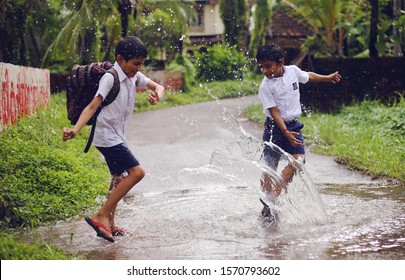 nostalgic pictures of kerala