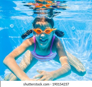 Snorkeling Blond Kid Girl Underwater Goggles Stock Photo 171080075 ...