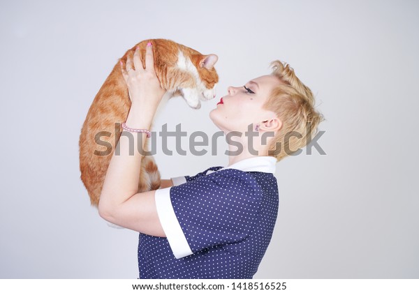 Cute Kind Woman Short Hair Pinup Stock Photo Edit Now 1418516525