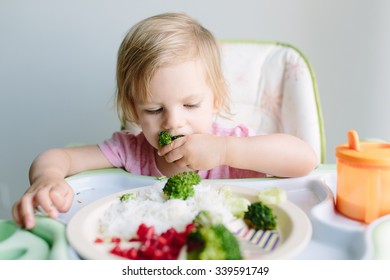 8,157 Kids eating rice Images, Stock Photos & Vectors | Shutterstock