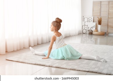 afspejle frimærke Billy Ballerina at Home Images, Stock Photos & Vectors | Shutterstock