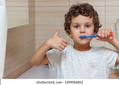 Resultado de imagen de imagenes  de  niños  lavandose  los  dientesen  jpg
