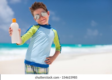 18,311 Sun protection kid Images, Stock Photos & Vectors | Shutterstock