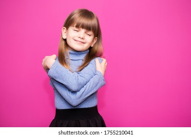 2,278 Kid hugging self Images, Stock Photos & Vectors | Shutterstock