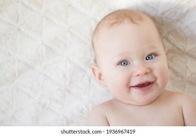 Bebes Photos Et Images De Stock Shutterstock