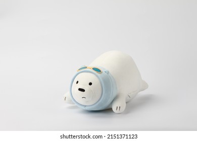 Cute Polar Bear Pilot Pillow Doll Toy Plush Kids Toy