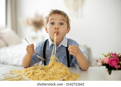 Cute Preschool Child Blond Boy Eating Stock Photo 2142712641 | Shutterstock