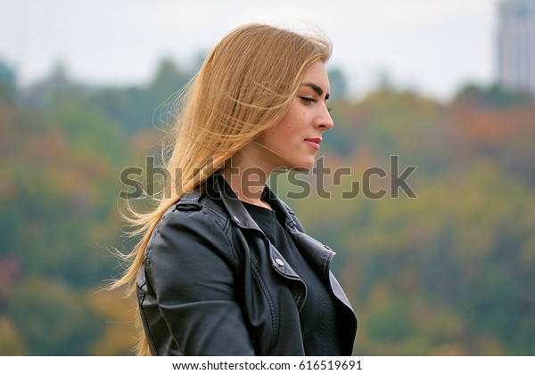 Cute Pretty Blonde Hair Young Girl Stock Photo Edit Now 616519691