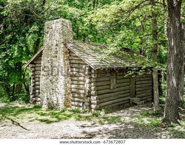 Cute Small Log Cabin Nested Among Stock Photo Edit Now 673672807