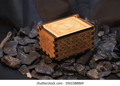 Cute Small Wood Music Box 