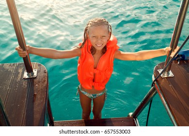 Cute Smiling Little Girl Swim Vest Stock Photo 657553003 | Shutterstock