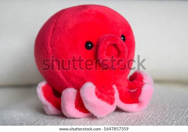 red octopus plush