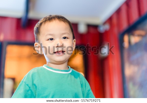 baby talking chair