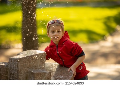 704 Boy fountain jumping water Images, Stock Photos & Vectors ...