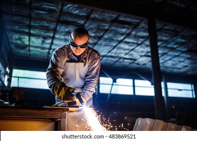 Cutting metal with plasma equipment - Shutterstock ID 483869521