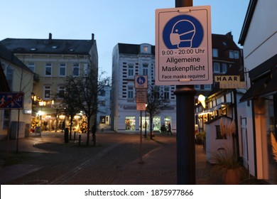 Cuxhaven, Lower Saxony, Germany, 12.16.20, Empty Shopping Streets During Christmas Lockdown Face Mask Cuxhaven