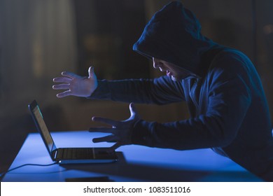 14,298 Aggressive computer Images, Stock Photos & Vectors | Shutterstock