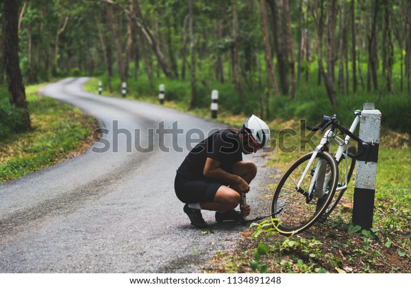 bike repair on road