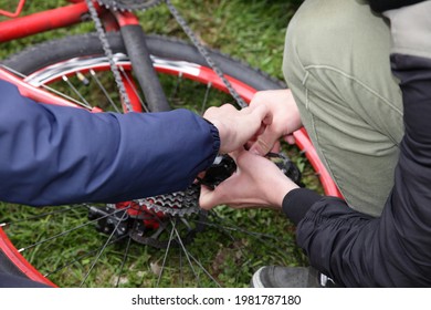 red bicycle chain