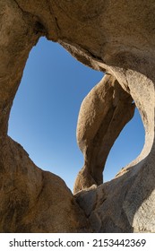 Cyclops Arch In Alabama Hills California