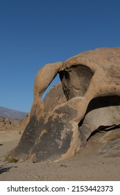 Cyclops Arch In Alabama Hills California