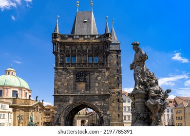 Czechia, Baroque Charles Bridge over Vlatva river connecting Prague Castle lesser quarter and Old Town.