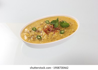 25 Daal salan Images, Stock Photos & Vectors | Shutterstock