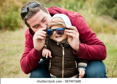 dad with sunglasses