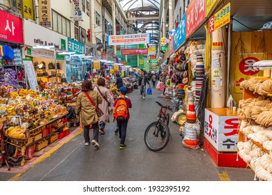 91 Seomun market Images, Stock Photos & Vectors | Shutterstock