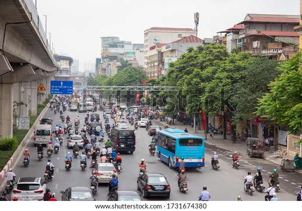 Daily traffic\
in hanoi, vietnam on May 6,\
2020.