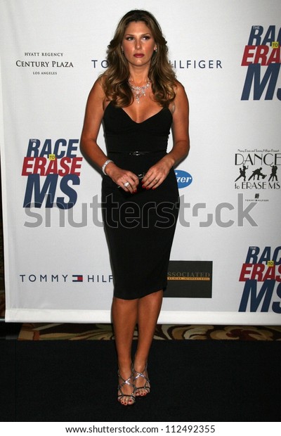 Daisy Fuentes 14th Annual Race Erase Stock Photo Edit Now 112492355